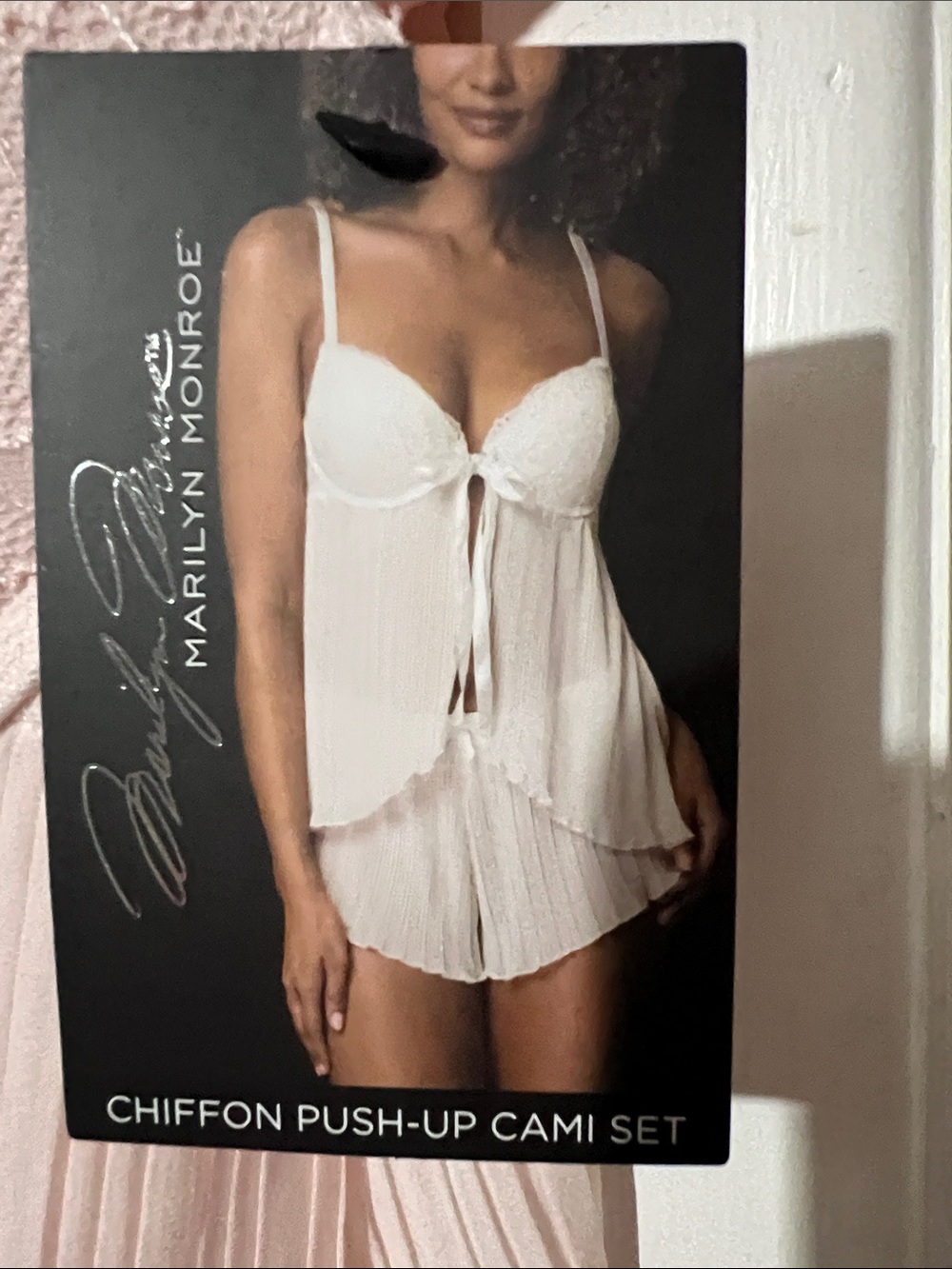 Marilyn Monroe Ivory Lace-Trim Chiffon Cami & Short Set